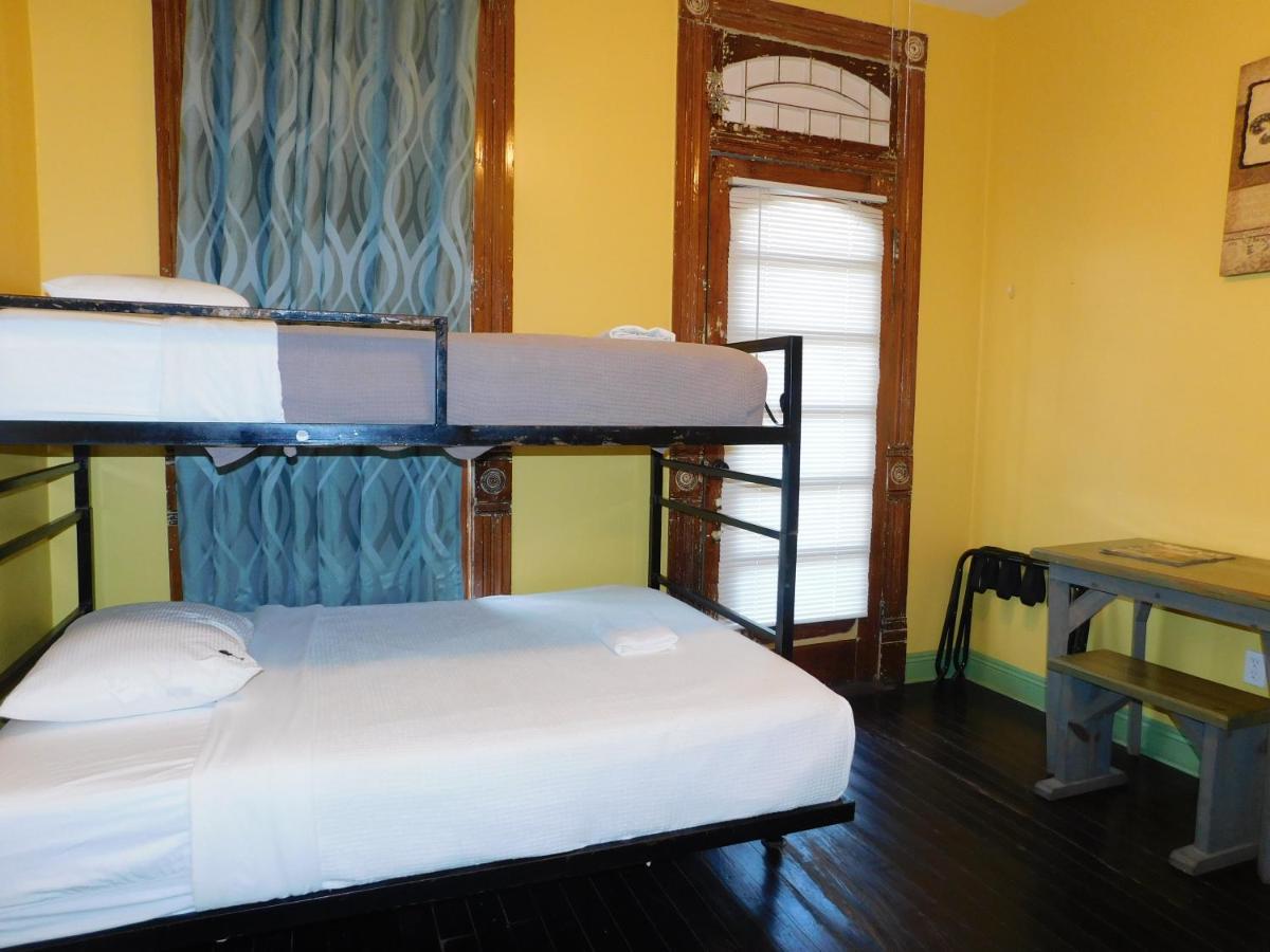 Double or Twin Room Private Bathroom