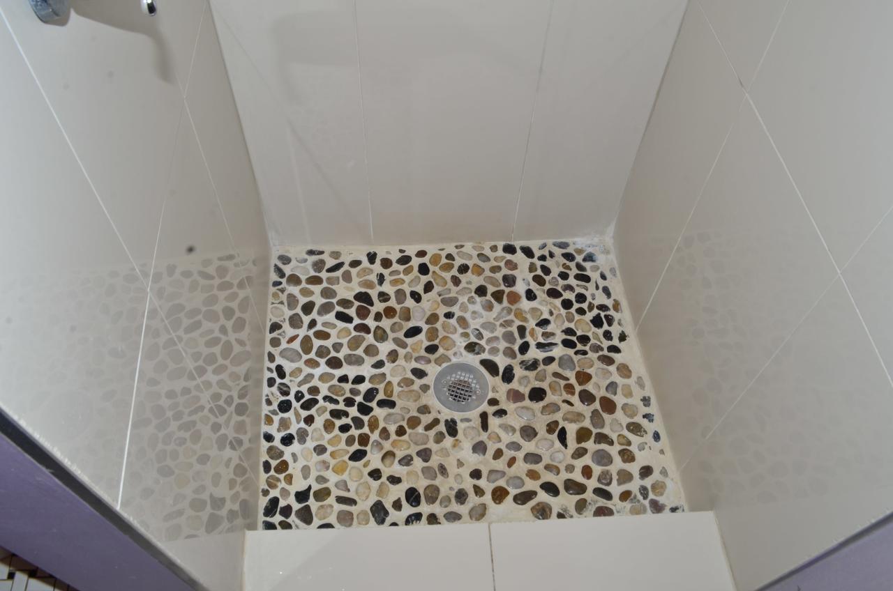 Double or Twin Room Bathroom
